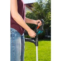 GARDENA Akku-Trimmer SmallCut Li-23R, 23 cm Schnittkreis, mit Ladegerät
