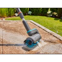 GARDENA Medium AquaBrush Walzenbürste für Terrasse