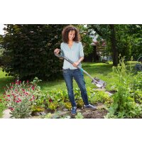 GARDENA ErgoLine Damen-Spaten, Frauenspaten für leichtes Umgraben, ergonomisch, 113 cm